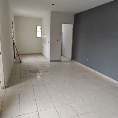 Casa en esquina, remodelada , Santa Sofia , cerca de Gasolinera  Blvd. Mieleras..