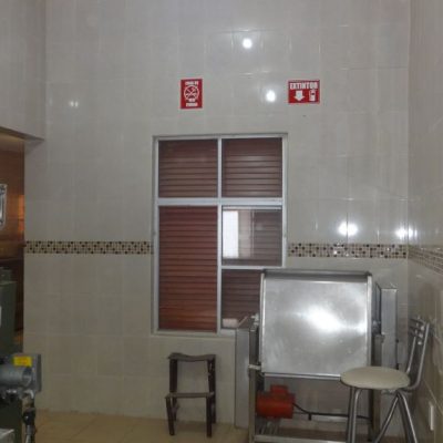 Casa y Local comercial para Tortilleria, Fracc. San Angel , Lerdo, Dgo.