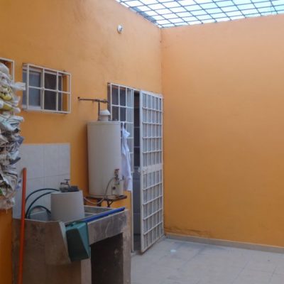 Casa y Local comercial para Tortilleria, Fracc. San Angel , Lerdo, Dgo.