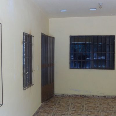 Casa Amplia Fracc. San Agustin, atras del Ejido, entrada por las Trojes