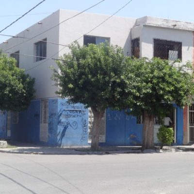 Casa para comercio 2 Plantas en Esquina, Gomez Centro, a 3 Cuadras del Blvd. Aleman