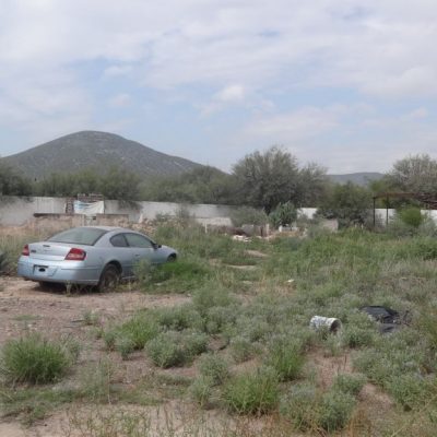 Terreno con Oficina, Totalmente Bardeado Col. San Isidro, Lerdo, Dgo.,