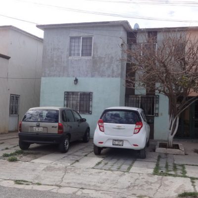 Casa Duplex en planta baja, Villa California cerca del pollo feliz de la Av. Juarez