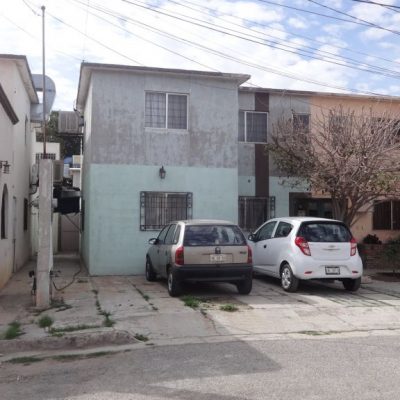 Casa Duplex en planta baja, Villa California cerca del pollo feliz de la Av. Juarez