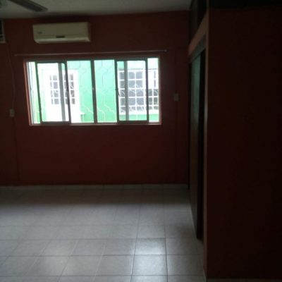 Casa 2 Plantas en Centro de Torreón, Cerca de Blvd. Independencia, Frente a Subdelegación IMSS