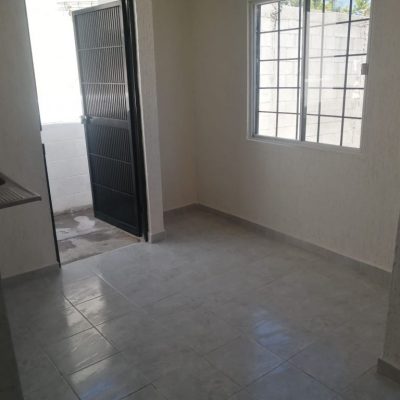 Casa Remodelada Real del Sol, “Mejor que nueva” cerca del merca-ahorro Abastos.