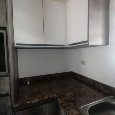 Casa en Renta, 2 plantas, 3 recamaras , Cda. Stanza, Fracc. Terrabella