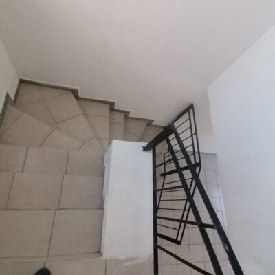 Casa en Renta, 2 plantas, 3 recamaras , Cda. Stanza, Fracc. Terrabella