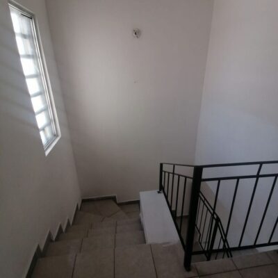 Casa en Renta, 2 plantas, 3 recamaras , Cda. Stanza, Fracc. Terrabella
