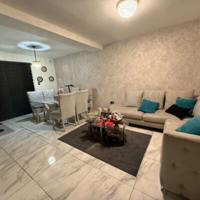 Casa 2 Plantas en venta, Fracc. Cerrado Loma real V, Carretera a Santa fe, cerca del Mercahorro Abastos
