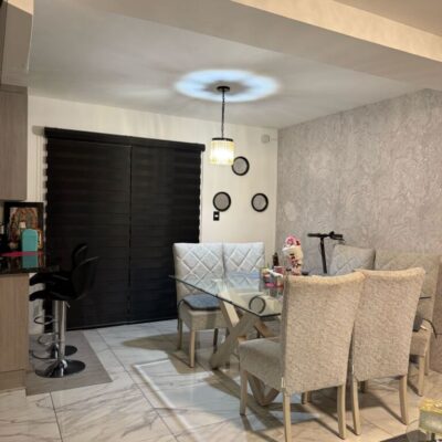 Casa 2 Plantas en venta, Fracc. Cerrado Loma real V, Carretera a Santa fe, cerca del Mercahorro Abastos