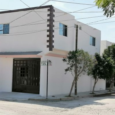 Casa Nueva 2 Plantas en esquina, en Villa Jardin, cerca del IMSS, Fovissste.