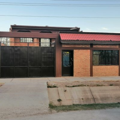 Casa Nueva 2 Plantas con Local y Terreno Anexo, Nuevo Gomez, Calz. del Canal.