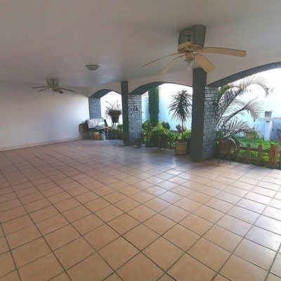 Casa Amplia 2 Pisos en Valle Campestre, a 100 mts. del Bancomer blvd. Alemán, Gómez Palacio