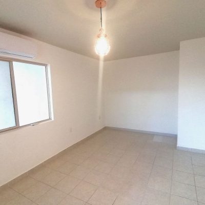 Casa Amplia 2 Pisos en Valle Campestre, a 100 mts. del Bancomer blvd. Alemán, Gómez Palacio