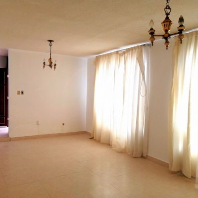 Casa Amplia 2 Pisos en Valle Campestre, a 100 mts. del Bancomer blvd. Alemán, Gómez Palacio