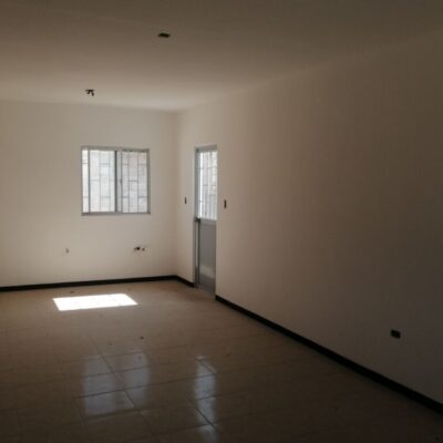 Casas Nuevas una planta, La Merced, cerca de Blvd. Laguna Sur.