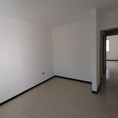 Casas Nuevas una planta, La Merced, cerca de Blvd. Laguna Sur.