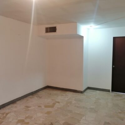 Depto. en Renta, Planta Alta, Calz. Las Palmas, a 100 mts. de Blvd. Diagonal Reforma