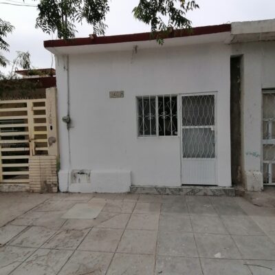Departamento en renta, Av. Corregidora, Col. Centro,  a 100 mts de Calz. Cuauhtemoc.