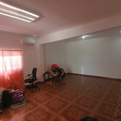 Casa Residencial Campestre, Esquina, en Fracc. Carlos Real, Lerdo, Dgo.,