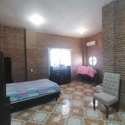 Casa Residencial Campestre, Esquina, en Fracc. Carlos Real, Lerdo, Dgo.,