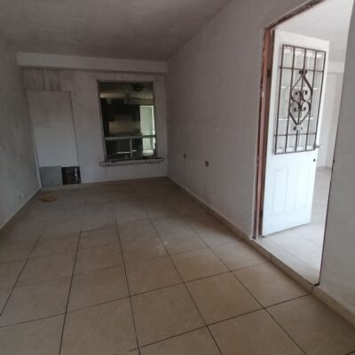 Casa Remodelada 4 Recamaras , Col. Villas la Merced, cerca de la PVC y Palacio de Justicia