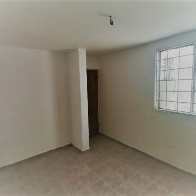 Casa en Quintas del Nazas, pasando la DSPM, a 100 mts. de la Bravo.