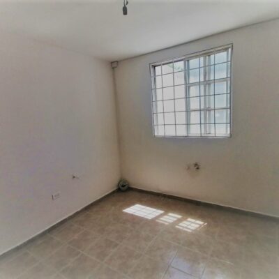 Casa en Quintas del Nazas, pasando la DSPM, a 100 mts. de la Bravo.