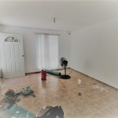Casa en Quintas del Nazas, pasando la DSPM, a 100 mts. de la Bravo.