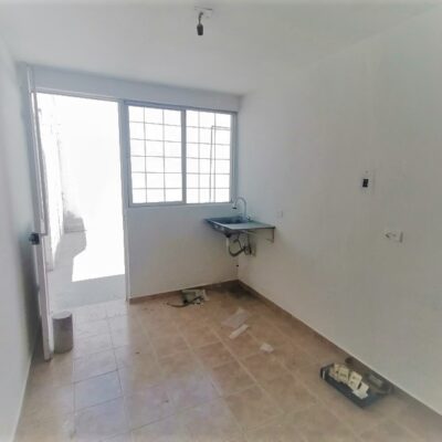 Casa en Quintas del Nazas, pasando la DSPM, a 100 mts. de la Bravo.