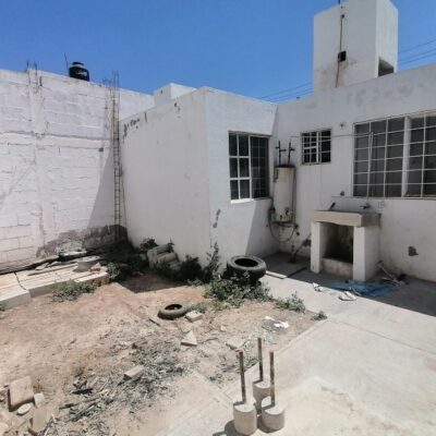 Casa en Quintas del Nazas, pasando la DSPM, a 100 mts. de la Bravo.