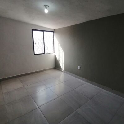 Casa totalmente remodelada en esquina, valle Oriente, a 100 Mts. del Blvd. Revolución.