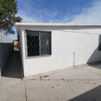 Casa totalmente remodelada en esquina, valle Oriente, a 100 Mts. del Blvd. Revolución.