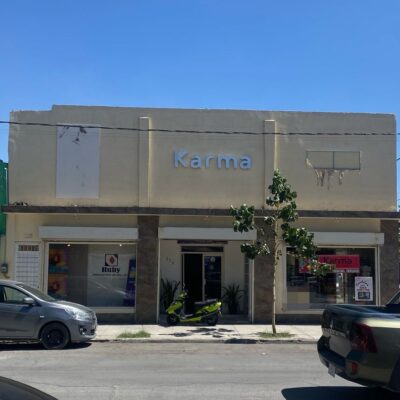 Local Comercial en Renta, Esquina, 2 Plantas, Magnifica Ubicación Gómez Palacio Centro.