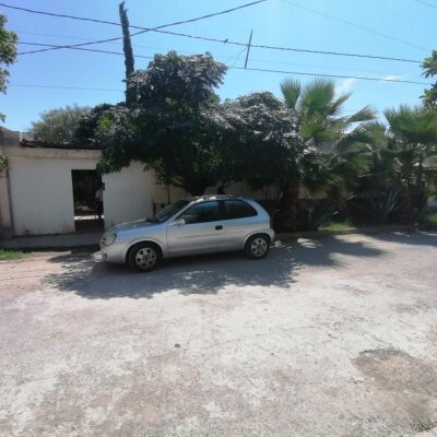 Terrenos Bardados y con techumbre, 3 lotes juntos, Col. Nueva Laguna Norte