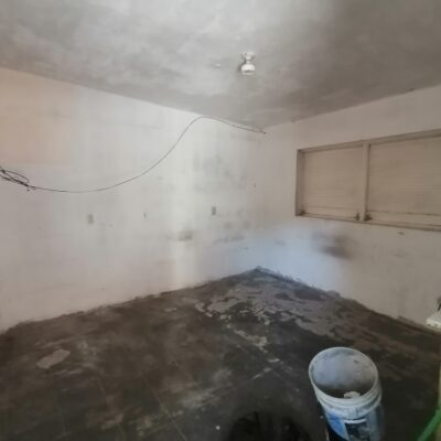 Terrenos Bardados y con techumbre, 3 lotes juntos, Col. Nueva Laguna Norte
