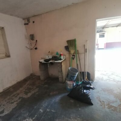 Terrenos Bardados y con techumbre, 3 lotes juntos, Col. Nueva Laguna Norte