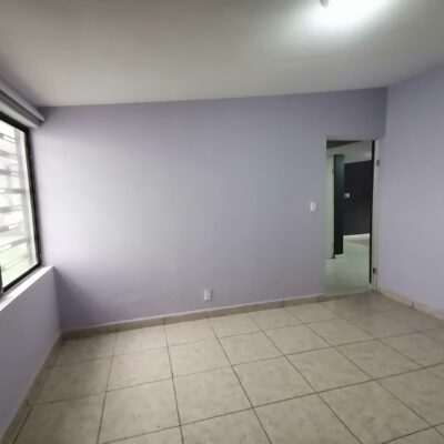 Casa muy grande, Ampl. los Angeles, a 200 mts. de Blvd. Constitución