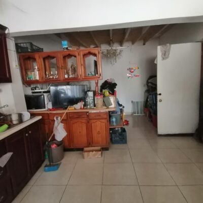 Casa en Col. Centro, Frente a Bancomer de la Alameda.