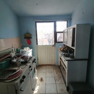 Depto. planta alta, Fracc. Cerrado Quintas la merced , atras de la PVC.