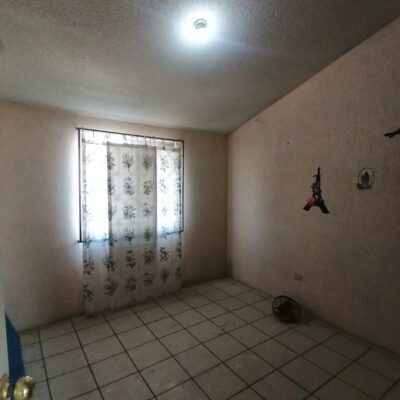 Depto. planta alta, Fracc. Cerrado Quintas la merced , atras de la PVC.