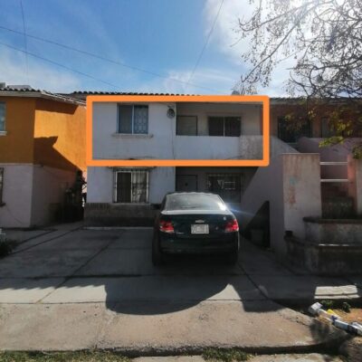 Depto. planta alta, Fracc. Cerrado Quintas la merced , atras de la PVC.